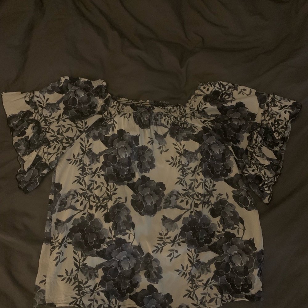 Weekend by Suzanne Betro Off The Shoulder Floral Ruffle Sleeve Top Sz XL - Picture 14 of 14